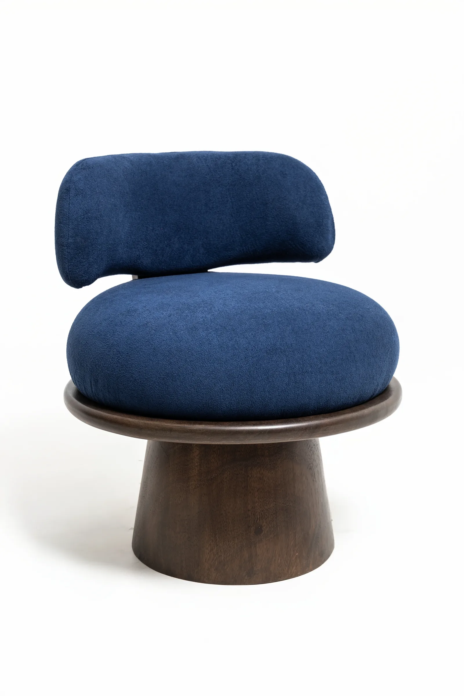 Contour Plateau Chair in wood and suede